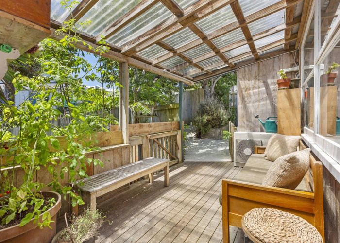  at 77 Wallis Street, Raglan, Waikato, Waikato