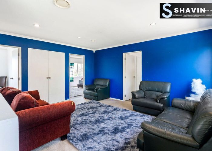  at 8 Dapple Place, Flat Bush, Manukau City, Auckland