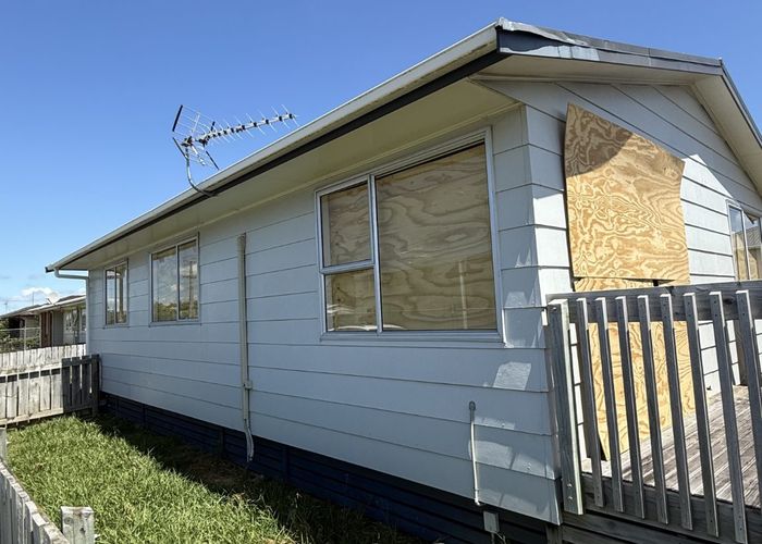  at Mangere East, Manukau City, Auckland