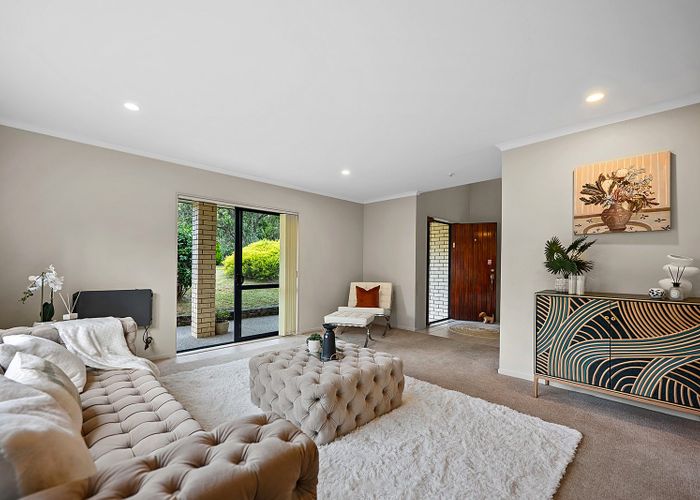  at 16 Crimson Park, Oteha, North Shore City, Auckland