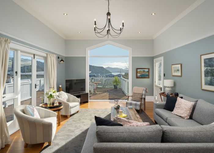  at 5 Taranaki Street, Picton