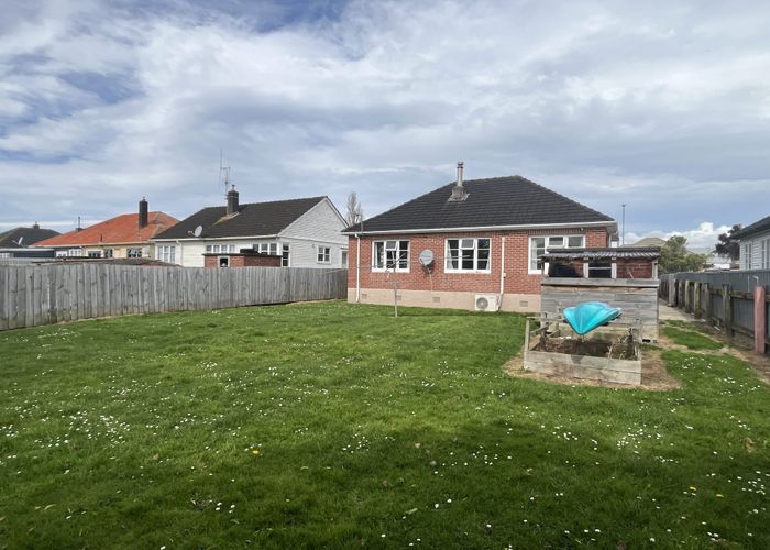  at 111 Rangiora Avenue, Roslyn, Palmerston North, Manawatu / Whanganui