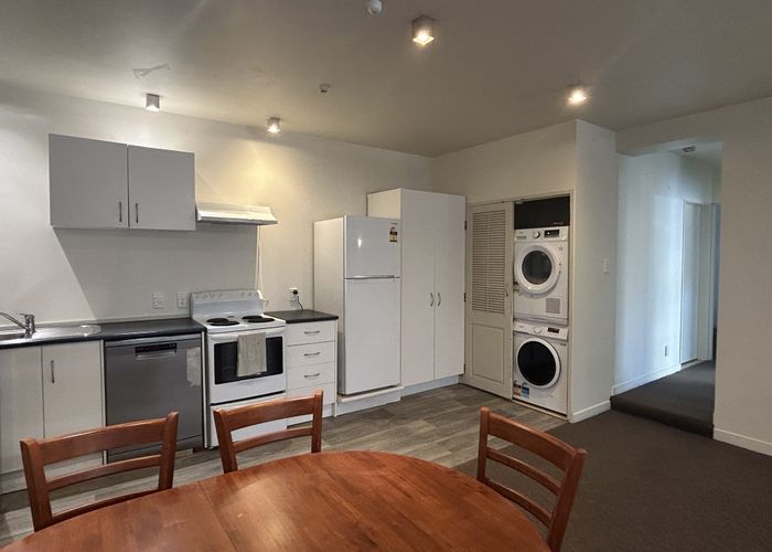  at 8/38 Cleveland Street, Brooklyn, Wellington