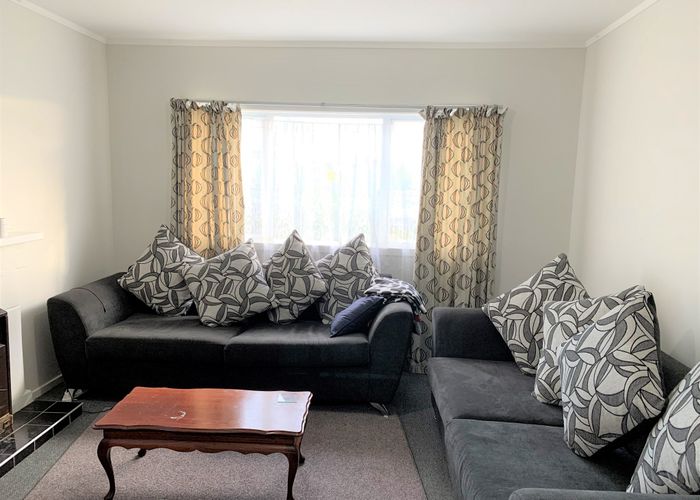  at 1558 Dominion Road Extension, Mount Roskill, Auckland City, Auckland