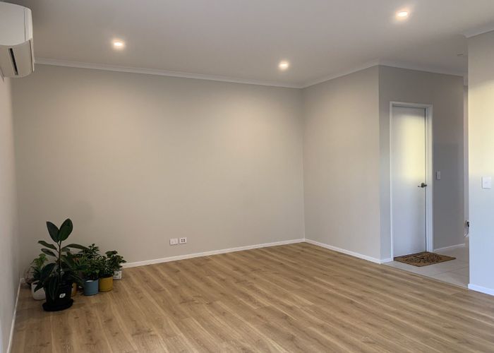  at 5/4 Matimati Place, Hobsonville, Waitakere City, Auckland