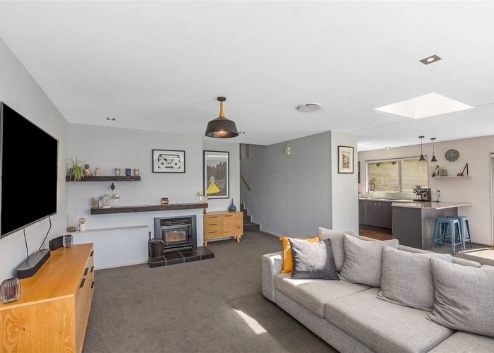  at 57 Gordon Road, Plimmerton, Porirua
