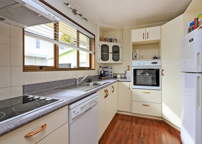  at 3 Yarmouth Road, Flaxmere, Hastings