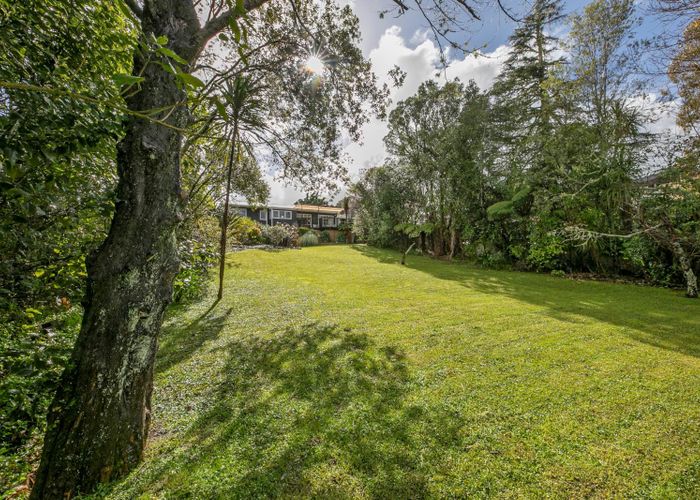  at 468 Huia Road, Laingholm, Auckland