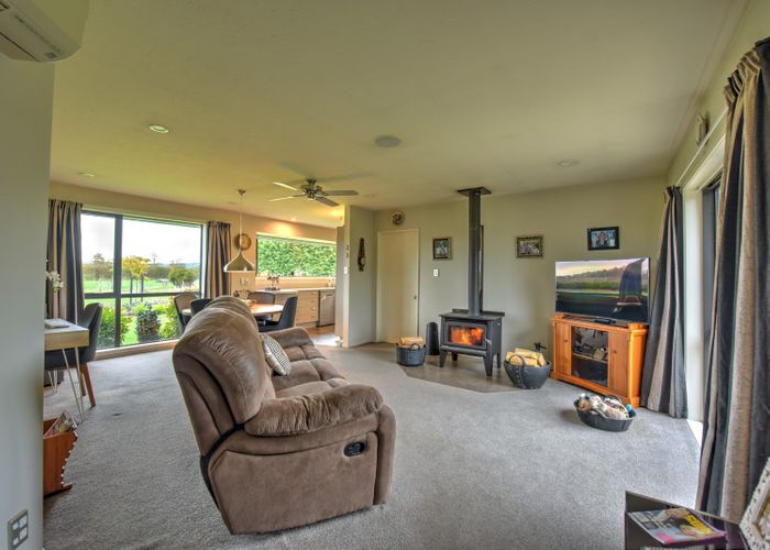  at 200 Gore Mataura Highway, Charlton, Gore