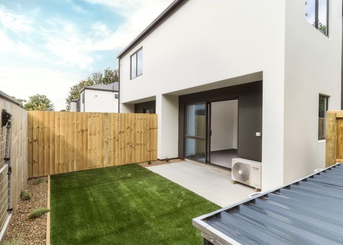  at 1/26 Grove Road, Addington, Christchurch