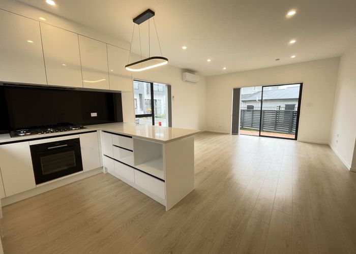  at 13E Glendhu Road, Bayview, Auckland