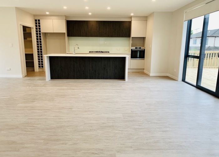  at 22b Dallinghoe Crescent, Milford, North Shore City, Auckland
