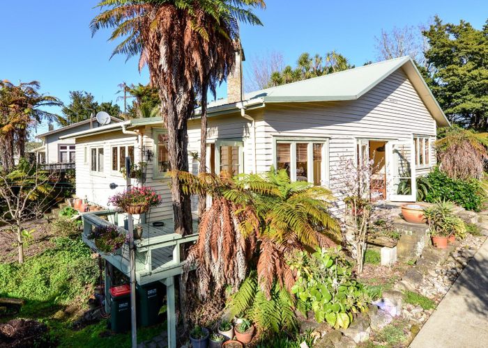  at 15 Fow Street, Hamilton Central, Hamilton