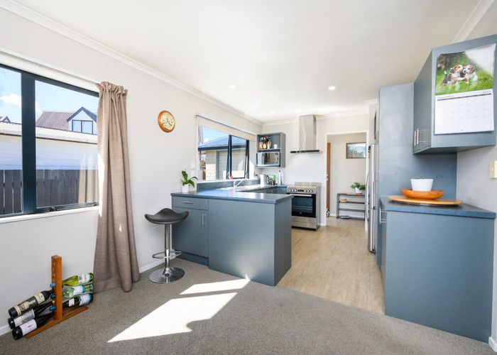  at 32 Somerset Crescent, Highbury, Palmerston North, Manawatu / Whanganui