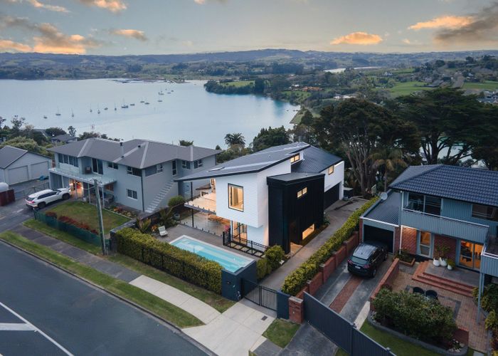  at 167 Sandspit Road, Shelly Park, Auckland