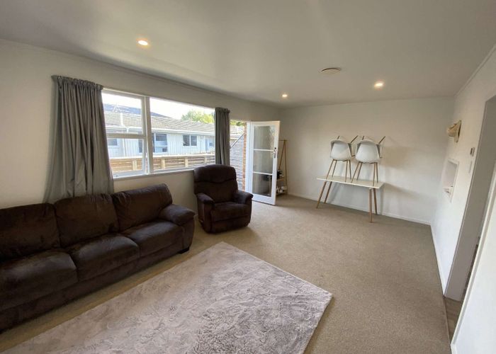  at 2/74 Portage Road, New Lynn, Waitakere City, Auckland
