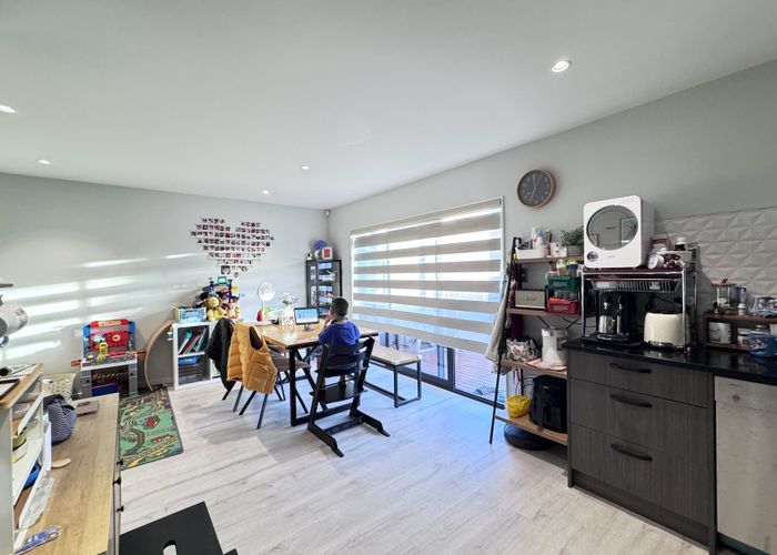  at 48 Bordeaux Pde, Te Atatu South, Waitakere City, Auckland