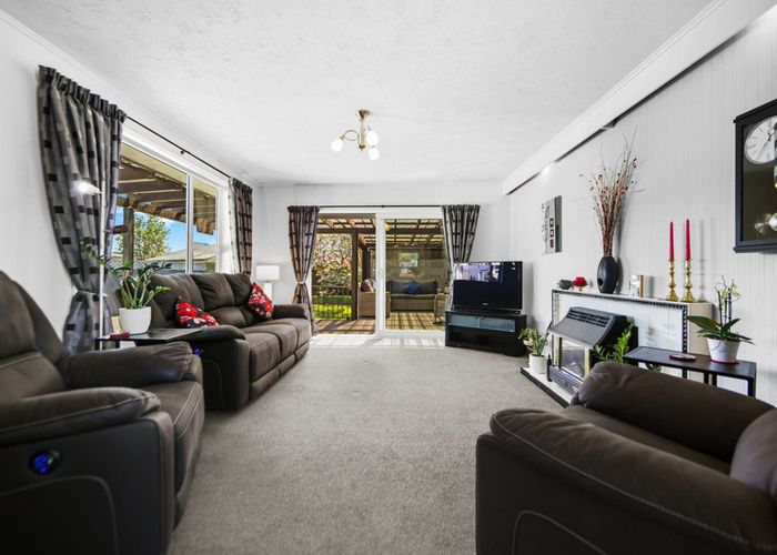  at 14a Colesbury Street, Bishopdale, Christchurch City, Canterbury