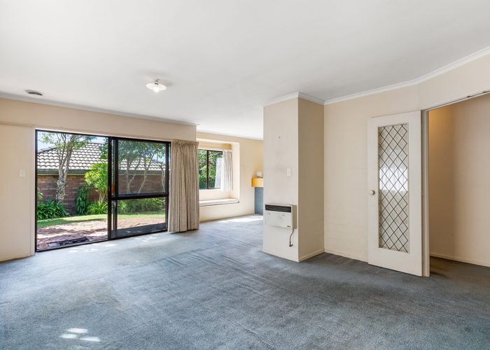  at 2/193 Great South Road, Greenlane, Auckland