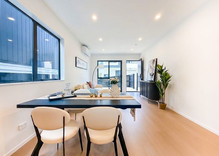  at 2/11&13 Tabitha Crescent, Henderson, Waitakere City, Auckland