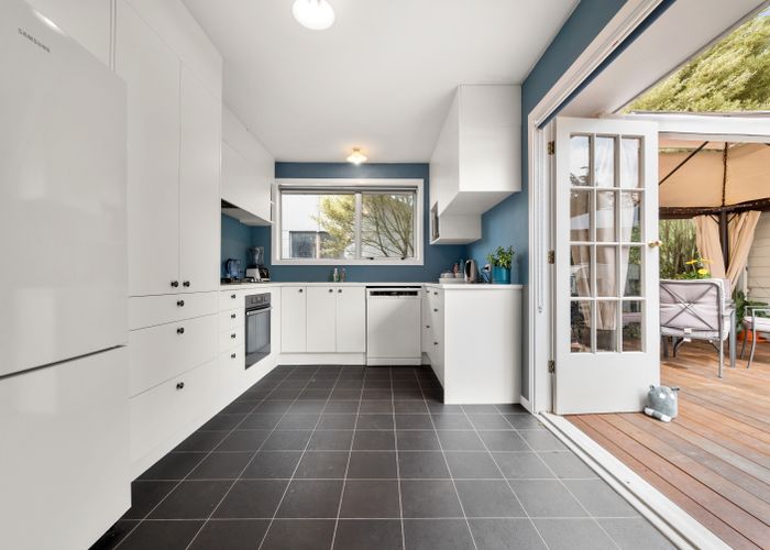  at 2/26A Branksome Place, Parklands, Christchurch