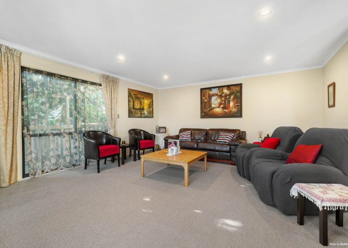  at 17 Quail Drive, Albany Heights, Auckland