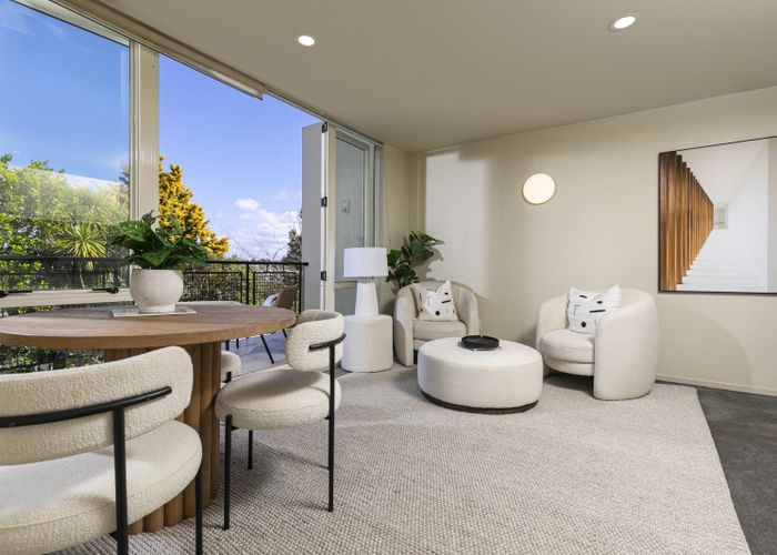  at 1/166 Mokoia Road, Birkenhead, North Shore City, Auckland