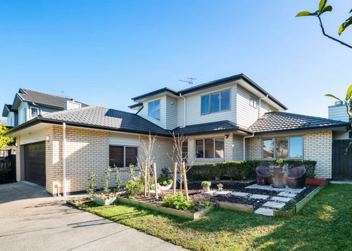  at 53  Fairview Avenue, Fairview Heights, North Shore City, Auckland