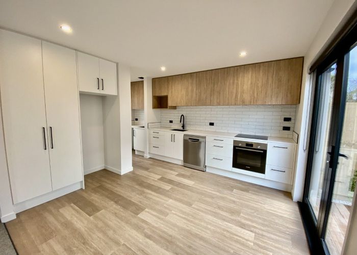 at 2/31 Scott Street, Sydenham, Christchurch City, Canterbury