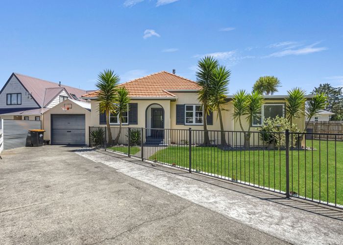  at 7a Nathan Place, West End, Palmerston North, Manawatu / Whanganui