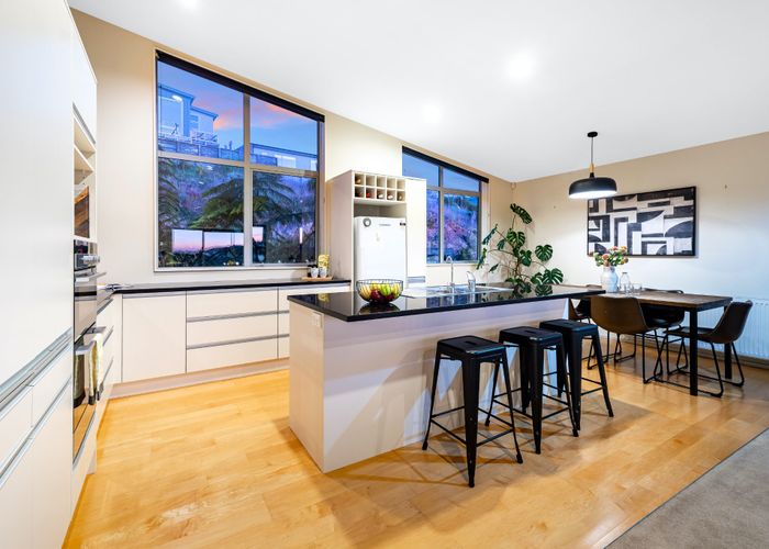 at 22 Ships Cove, Whitby, Porirua