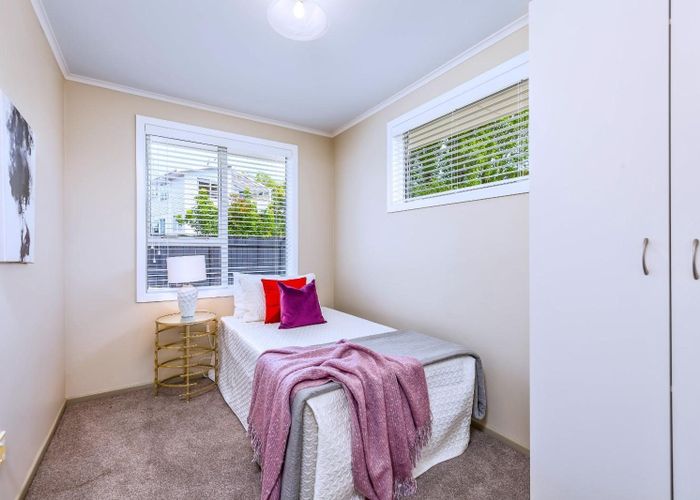  at 9 Caronia Crescent, Lynfield, Auckland City, Auckland