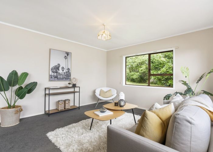  at 1/225 Rangatira Road, Beach Haven, Auckland