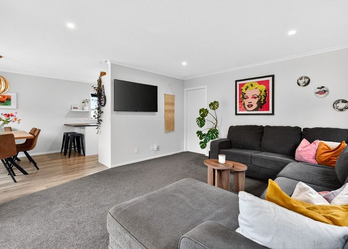  at 20A Martin Grove, Normandale, Lower Hutt, Wellington