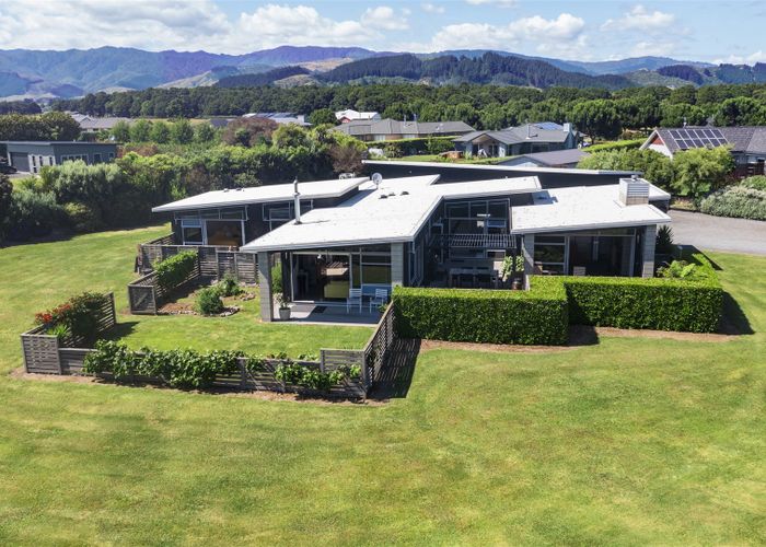  at 5 Saint Laurent Way, Ohau, Levin