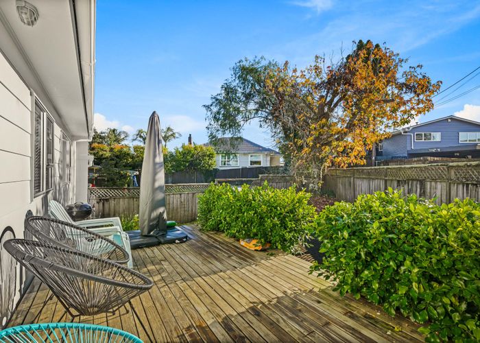  at 1/31 Captain Scott Road, Glen Eden, Waitakere City, Auckland