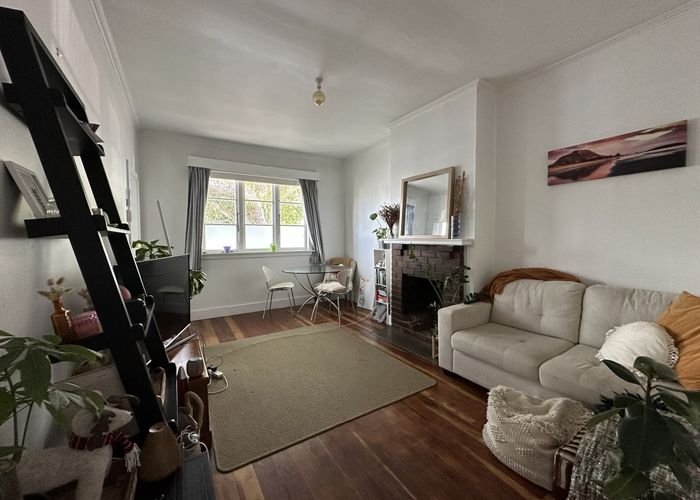  at 4/400 Mount Eden Road, Mount Eden, Auckland City, Auckland