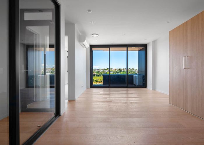  at Unit 405,  Esmonde Road, Takapuna, North Shore City, Auckland
