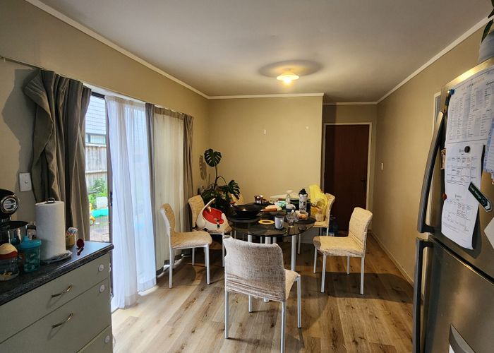  at 2 Rutland Road, Mount Wellington, Auckland