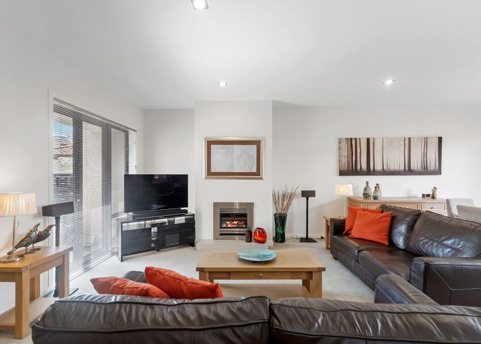  at 86 Naples Way, Albany, North Shore City, Auckland