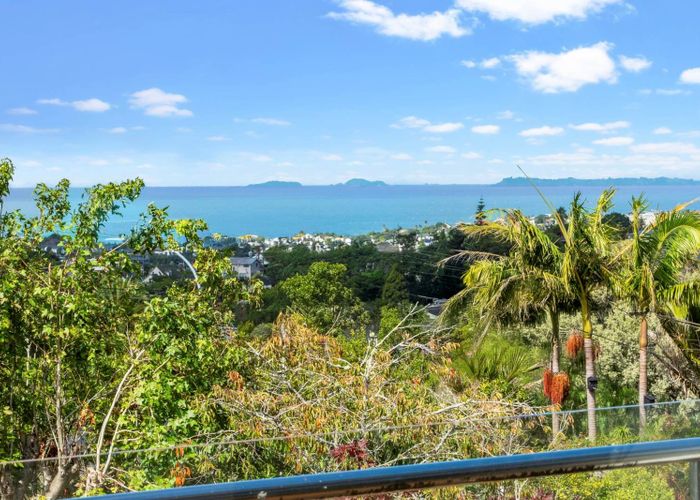  at 1/718 East Coast Road, Pinehill, Auckland