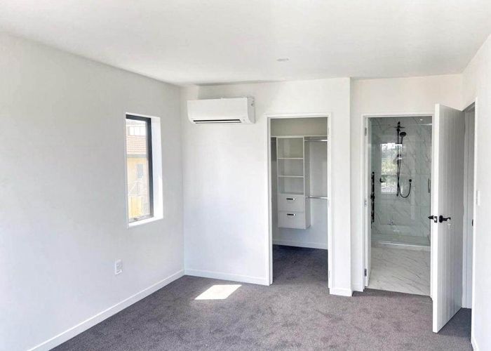  at 44B White Swan Road, Mount Roskill, Auckland City, Auckland