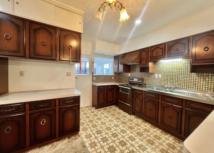  at 3 Everglade Drive, Goodwood Heights, Manukau City, Auckland