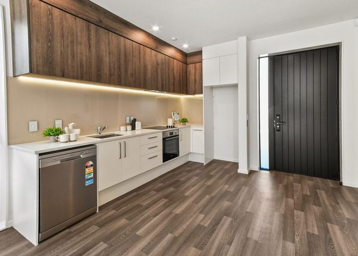  at 22 Great South Road, Papatoetoe, Manukau City, Auckland