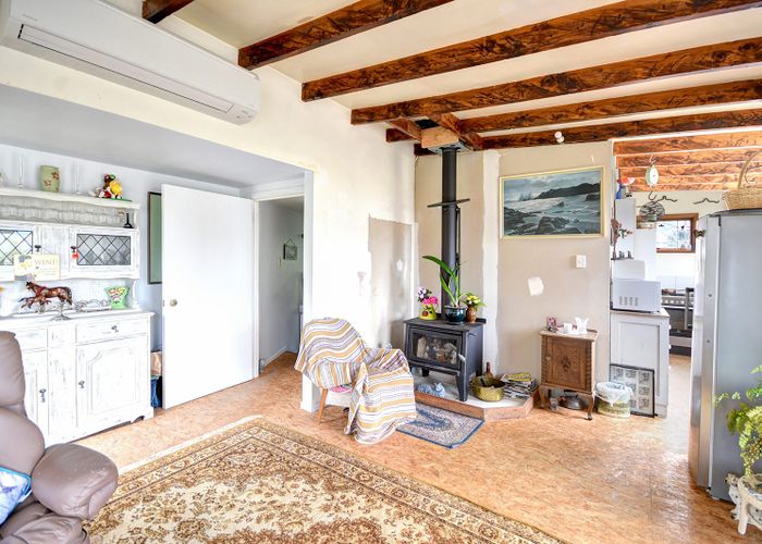  at 89 Coast Road, Warrington, Waikouaiti