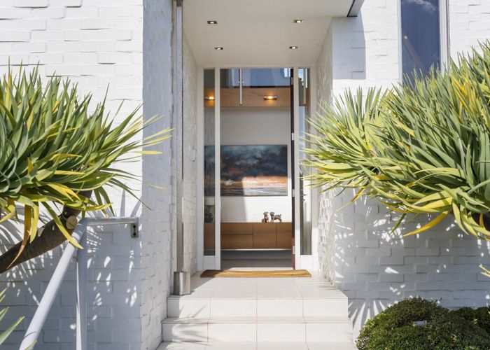 at 11 Icarus Place, Half Moon Bay, Auckland