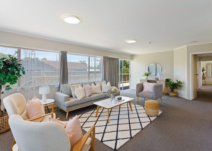  at 18 Hicks Crescent, Waikanae Beach, Waikanae