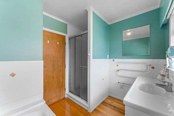  at 24 Letterkenny Place, Blockhouse Bay, Auckland