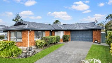  at 19 Princeton Parade, Albany, Auckland