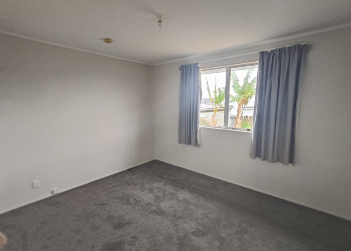  at 30b Kennington Drive, Manurewa, Manukau City, Auckland